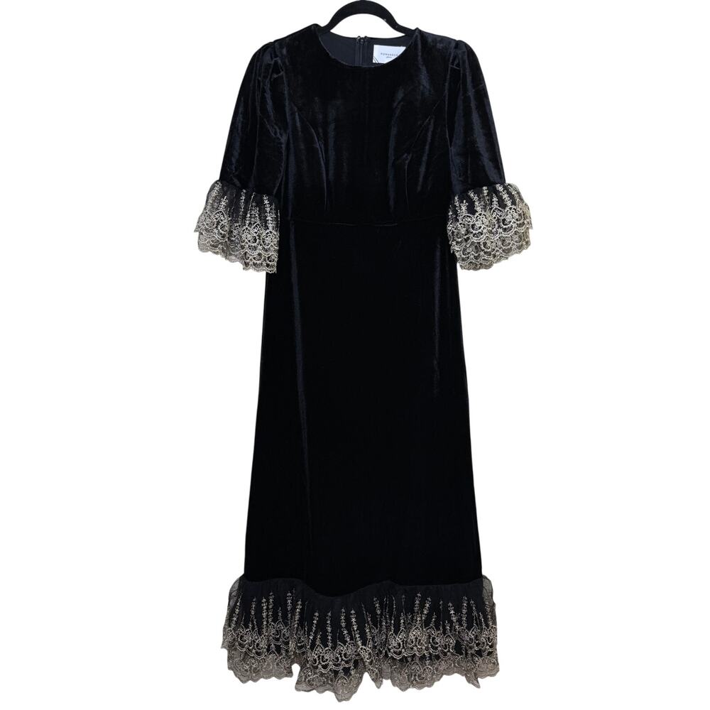 NEW Tuckernuck Pomander Place Black Velvet Lillith Dress Maxi Lace Small $228 - Picture 2 of 4